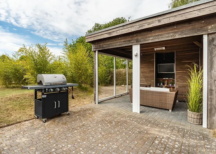 Nova Ferienhaus, 50qm בית נופש *